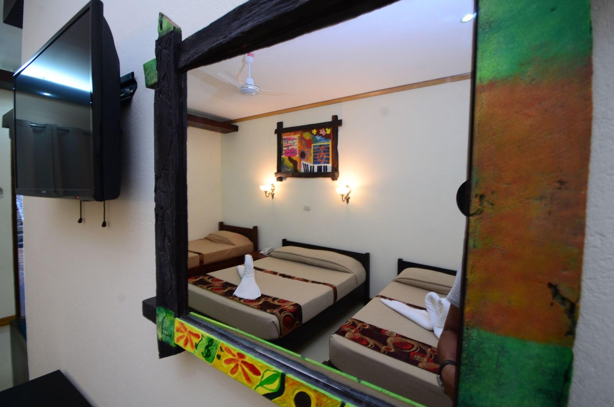 Reddoorz Premium Near Pristine Beach Puerto Princesa Ngoại thất bức ảnh