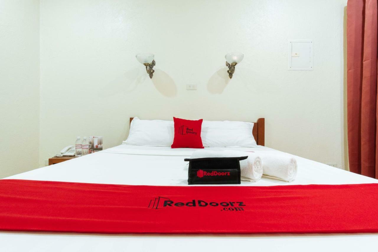 Reddoorz Premium Near Pristine Beach Puerto Princesa Ngoại thất bức ảnh