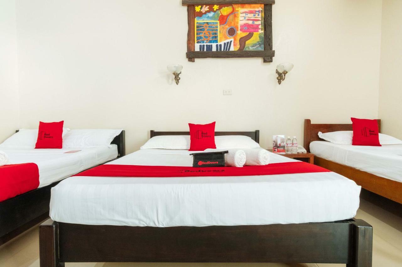 Reddoorz Premium Near Pristine Beach Puerto Princesa Ngoại thất bức ảnh